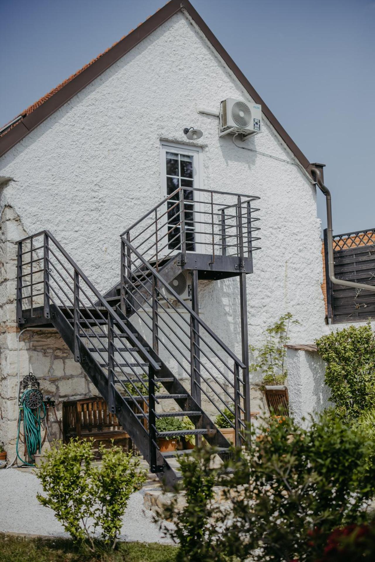 Haus Diogenes Apartment Morbisch am See Bagian luar foto